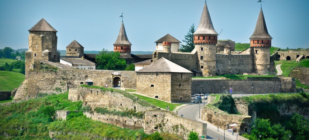 Хотин тур зі Львова