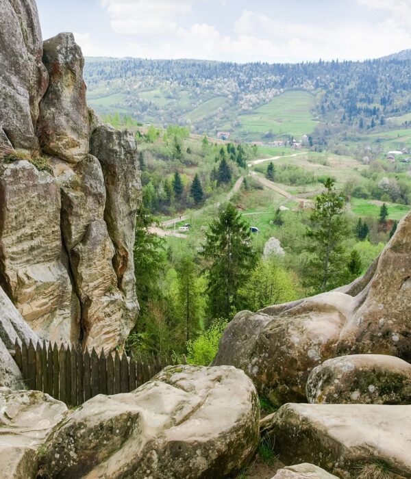Екскурсія зі Львова в Карпати
