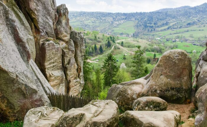 Екскурсія зі Львова в Карпати