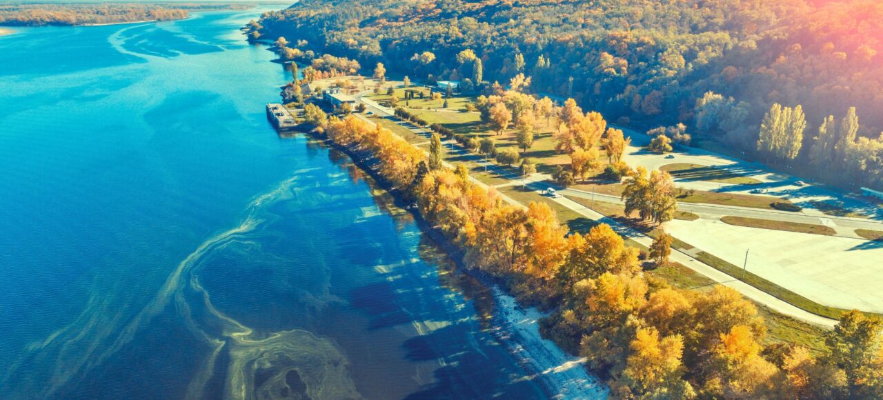 Дніпровський вояж